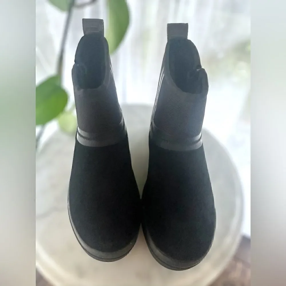 UGG women classic